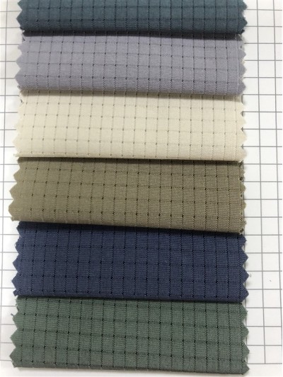 GZ-YL LY19774#  透氣格  成份：97%P 3%SP  規格：150cm  克重：130g  超薄運動布 後面照